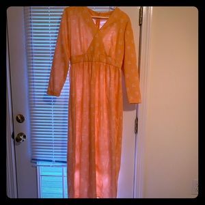 True vintage peach and white maxi
